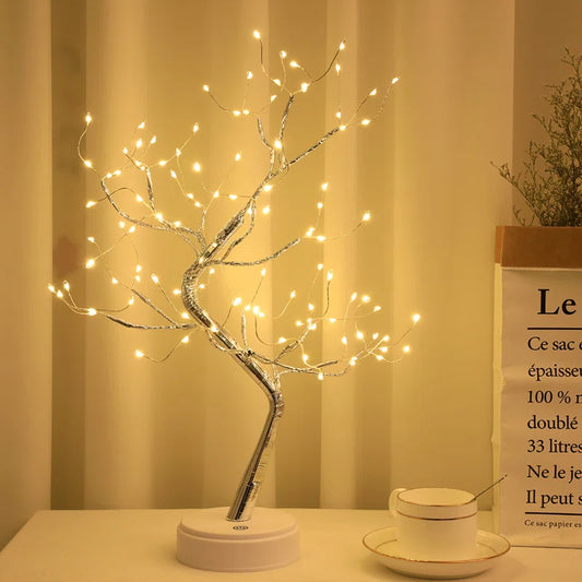 Jerrie Adjustable USB Desk Lamp